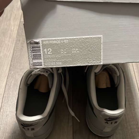 Nike Air Force 1 Shoes - Picture 10 of 12